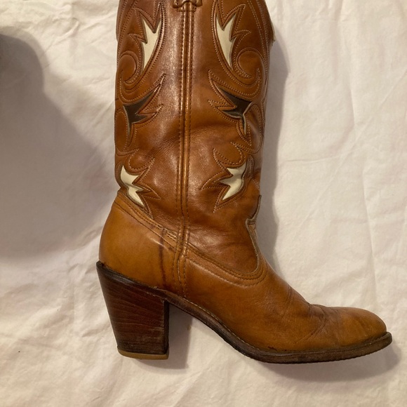 Dingo Vintage Glazed Rust Embroidered Heeled Western Boots - Picture 4 of 16